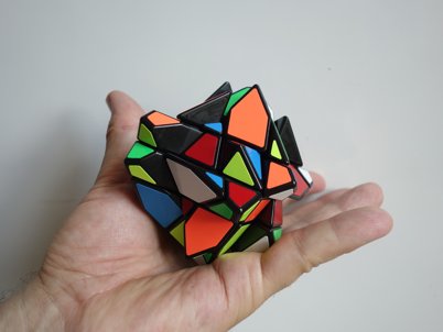 magic-cube-2399883_1920.jpg
